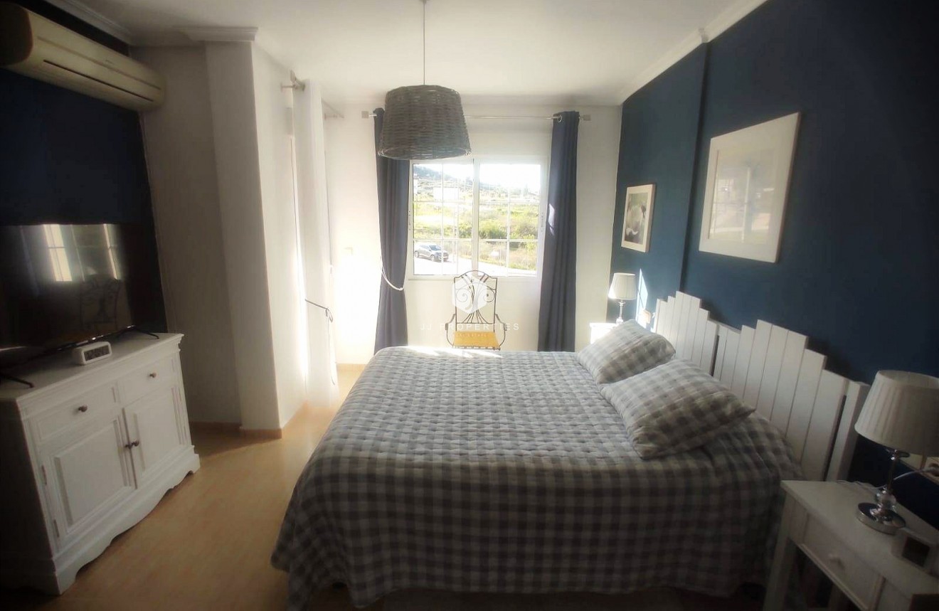 Tweedehands - Chalet -
Bigastro - Comunidad Valenciana