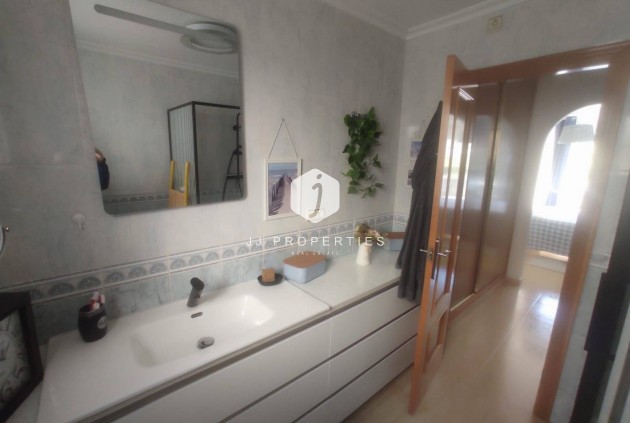 Tweedehands - Chalet -
Bigastro - Comunidad Valenciana