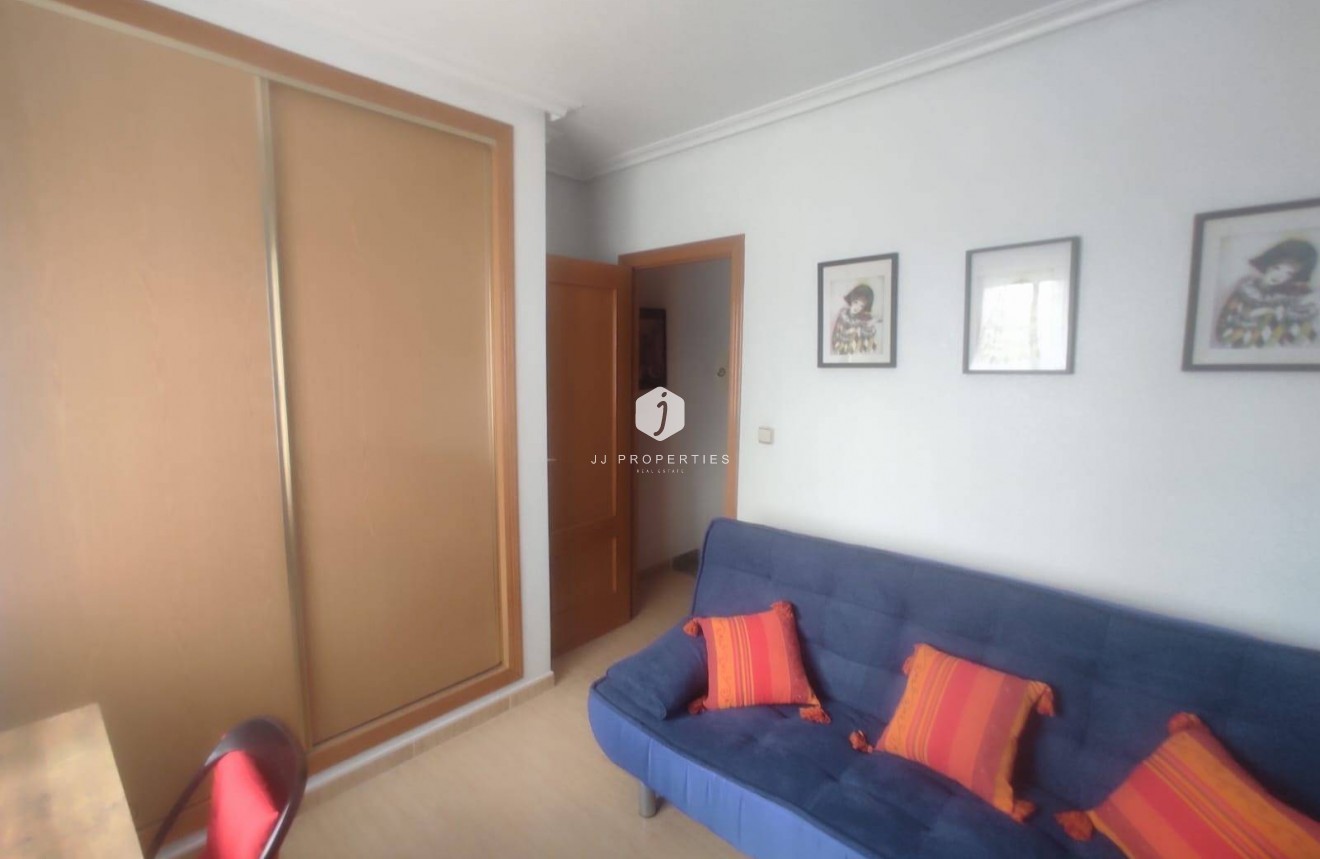 Tweedehands - Chalet -
Bigastro - Comunidad Valenciana