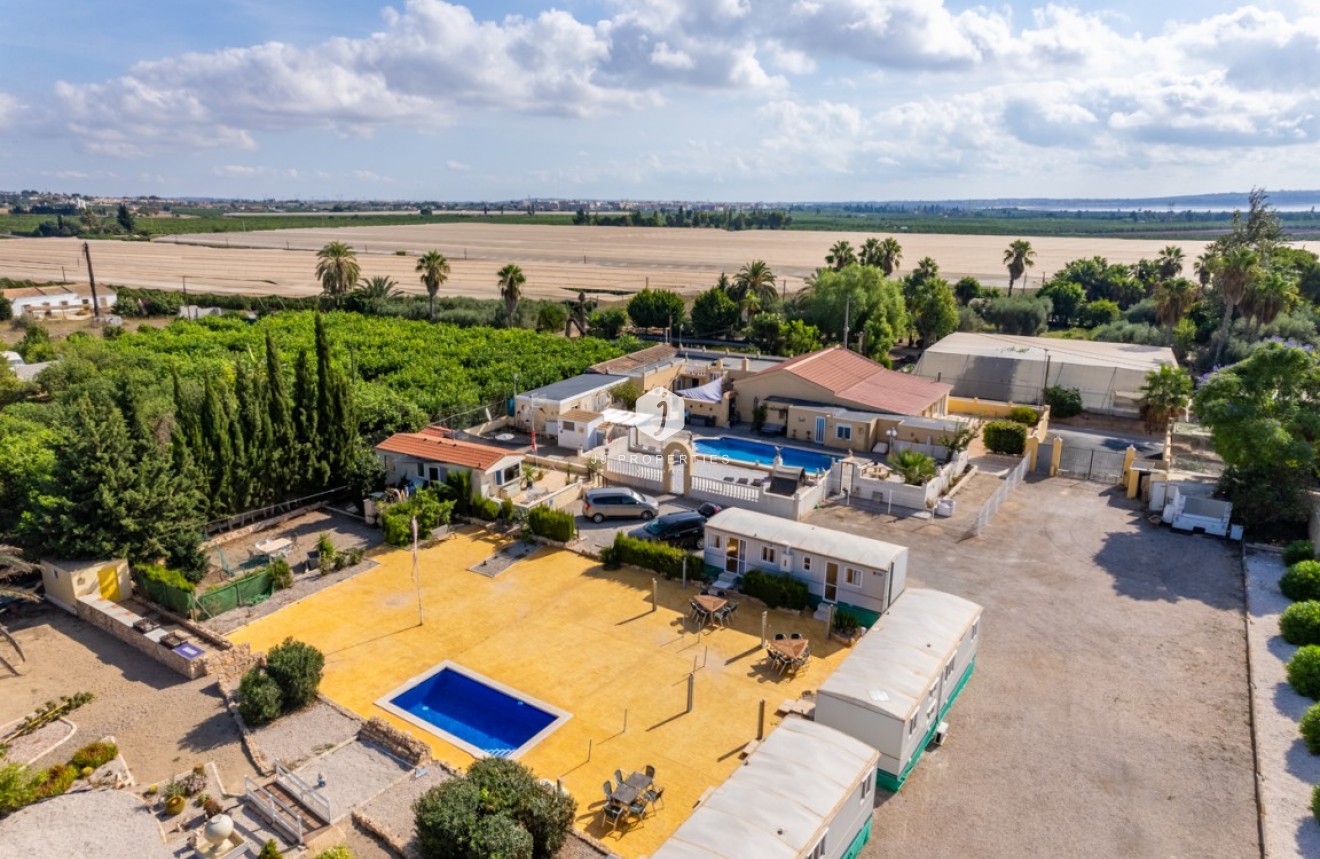 Tweedehands - Villa -
Los Montesinos - Costa Blanca