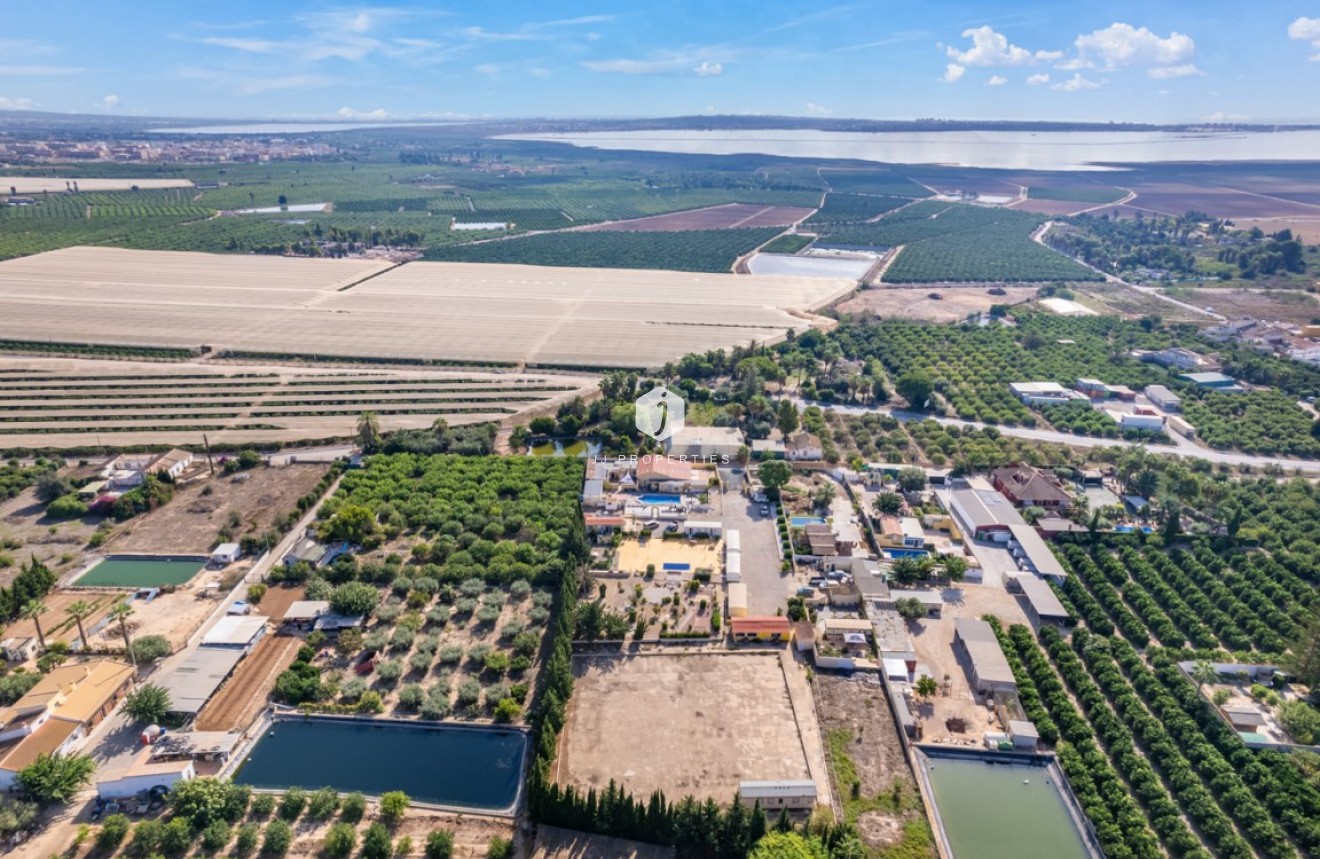 Tweedehands - Villa -
Los Montesinos - Costa Blanca