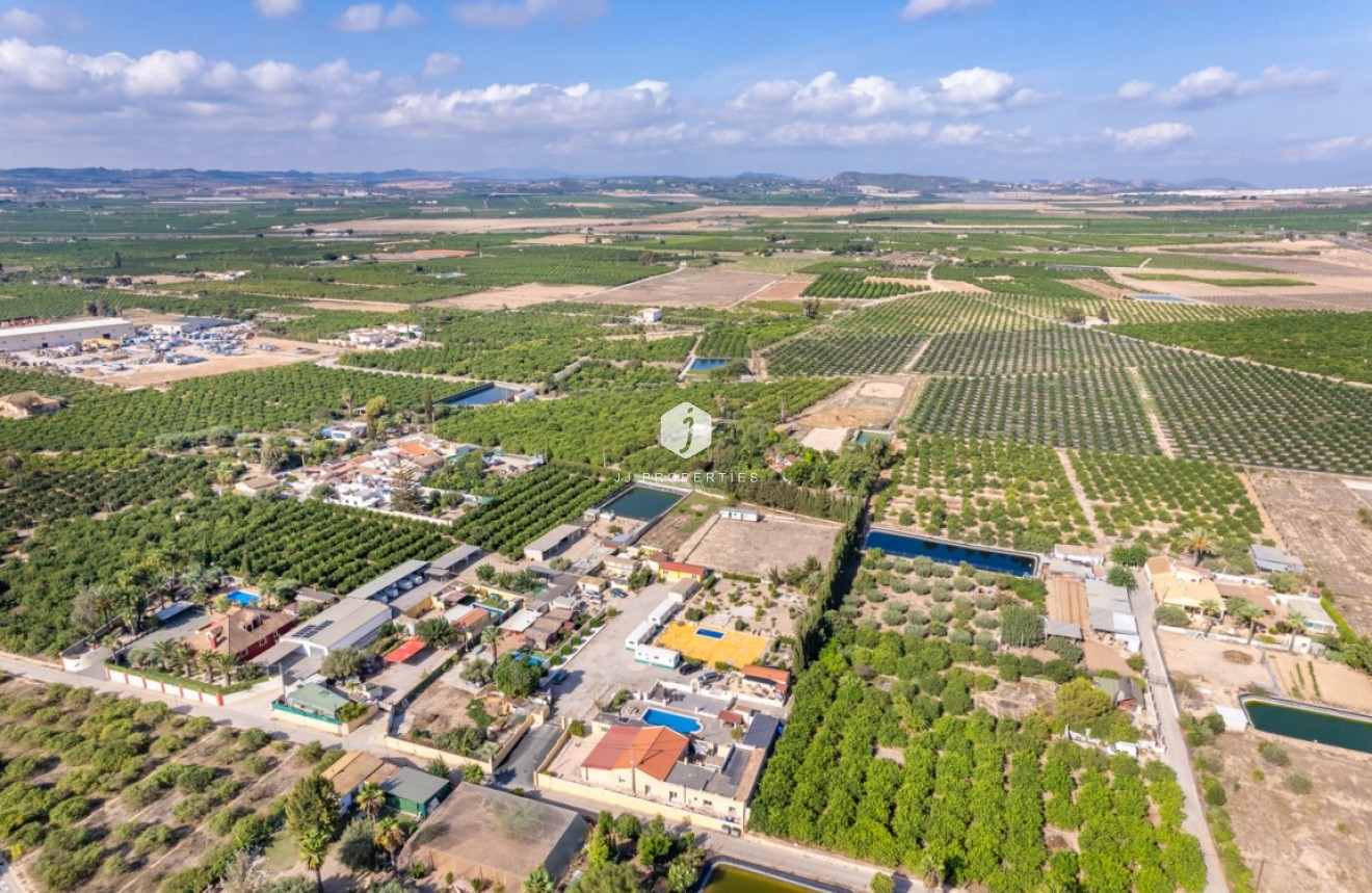 Tweedehands - Villa -
Los Montesinos - Costa Blanca