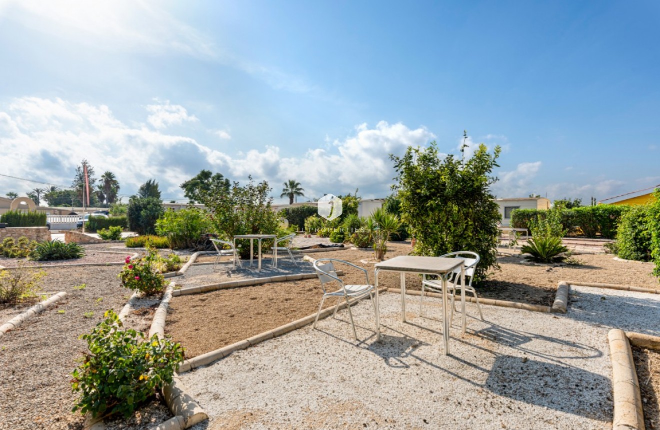 Tweedehands - Villa -
Los Montesinos - Costa Blanca