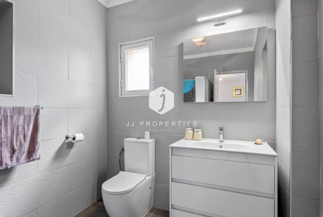 Tweedehands - Villa -
Los Montesinos - Costa Blanca