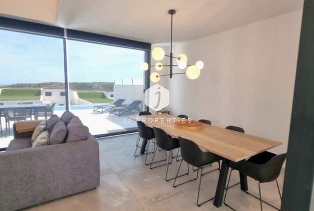 Tweedehands - Villa -
Rojales - Inland