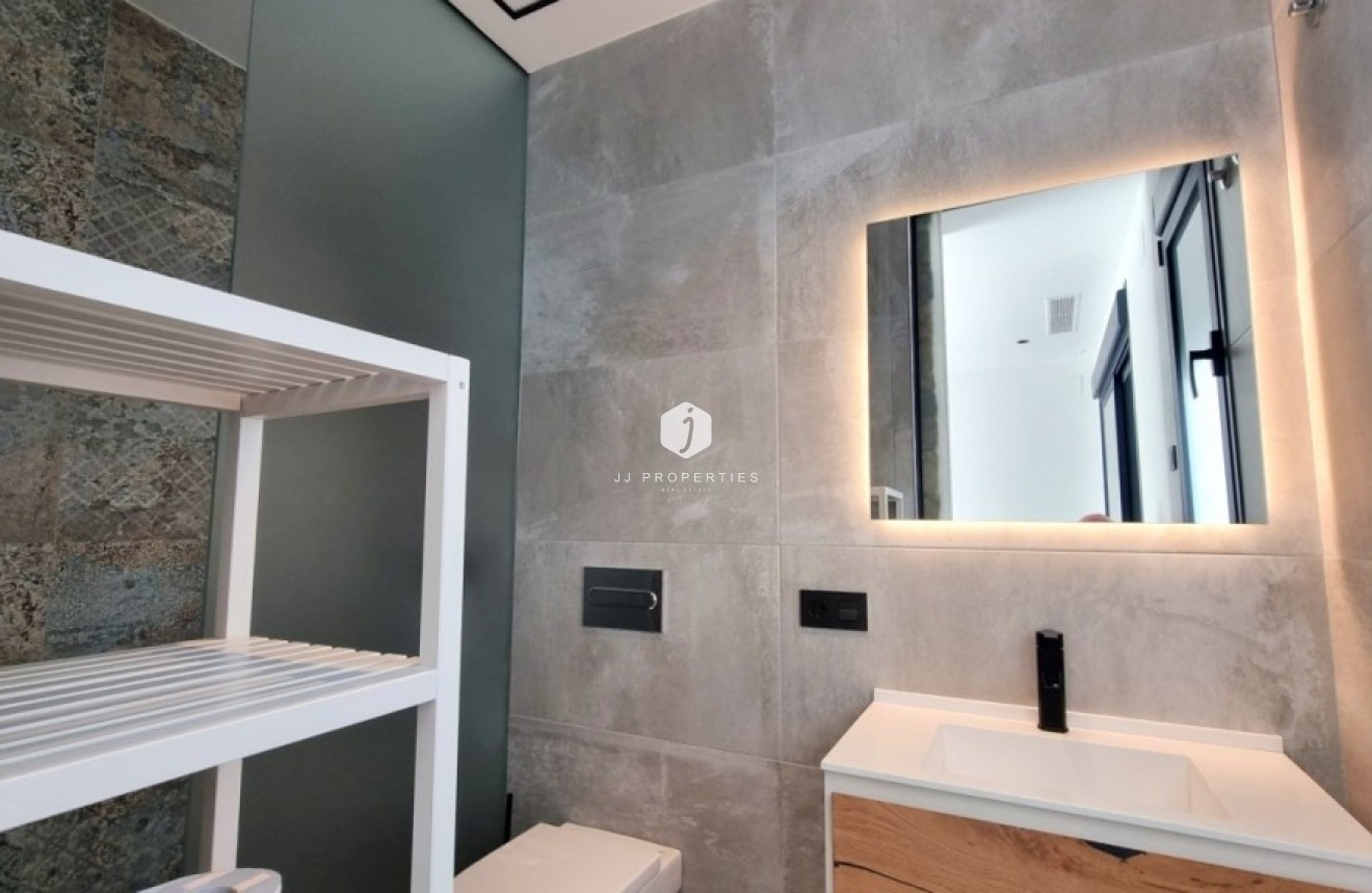 Tweedehands - Villa -
Rojales - Inland