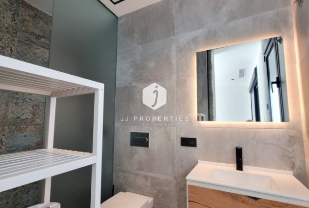 Tweedehands - Villa -
Rojales - Inland