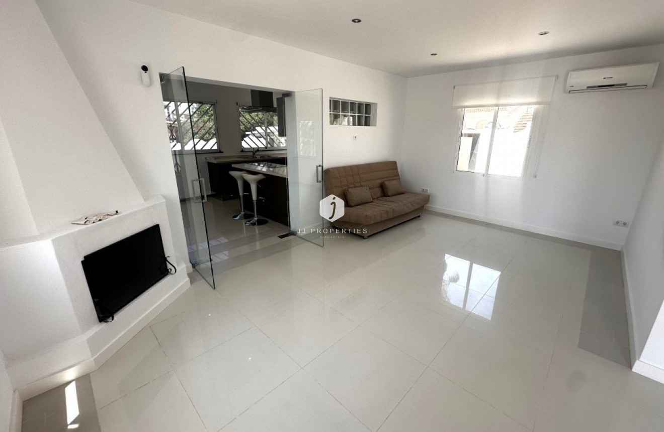 Tweedehands - Villa -
Ciudad Quesada - Costa Blanca