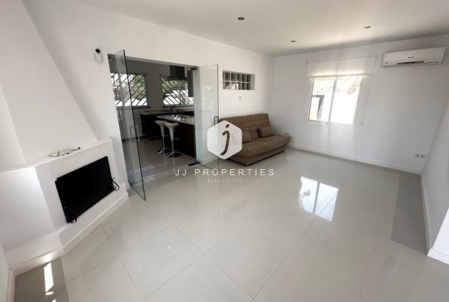 Tweedehands - Villa -
Ciudad Quesada - Costa Blanca