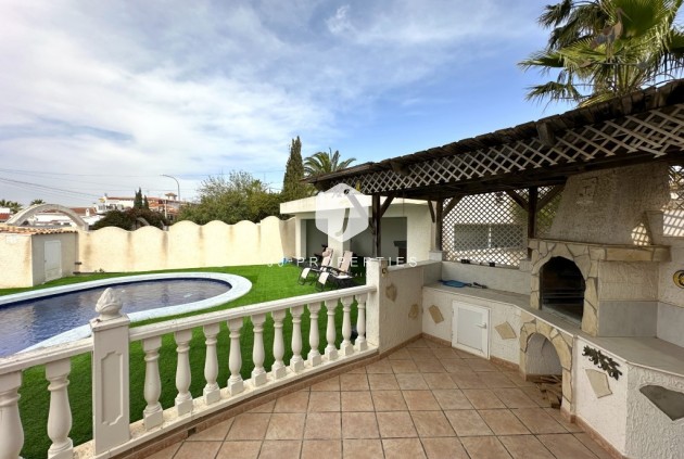 Tweedehands - Villa -
Ciudad Quesada - Costa Blanca