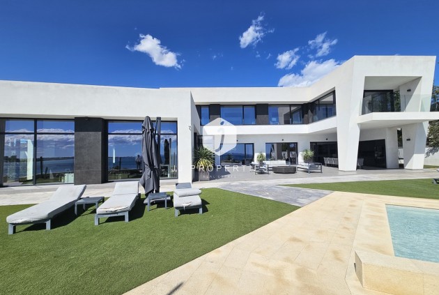Tweedehands - Villa -
Cabo Roig - Costa Blanca