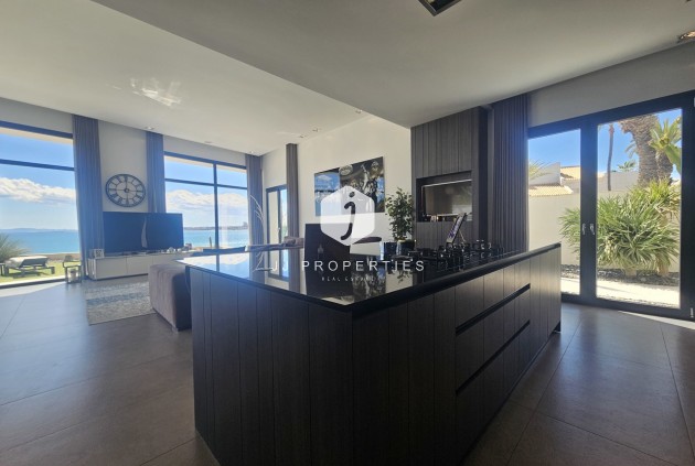 Tweedehands - Villa -
Cabo Roig - Costa Blanca
