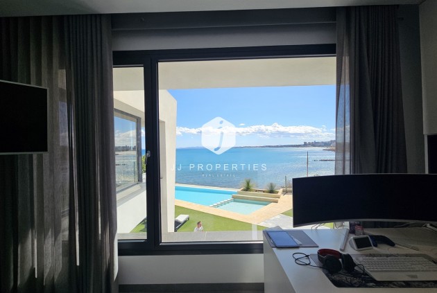 Tweedehands - Villa -
Cabo Roig - Costa Blanca