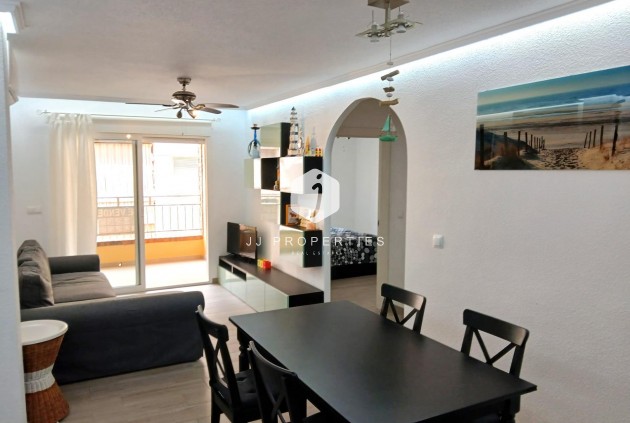 Tweedehands - Appartement / flat -
Torrevieja - Playa del Cura