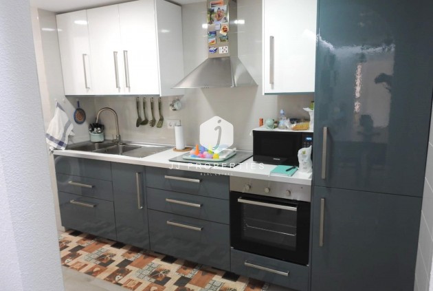 Tweedehands - Appartement / flat -
Torrevieja - Playa del Cura