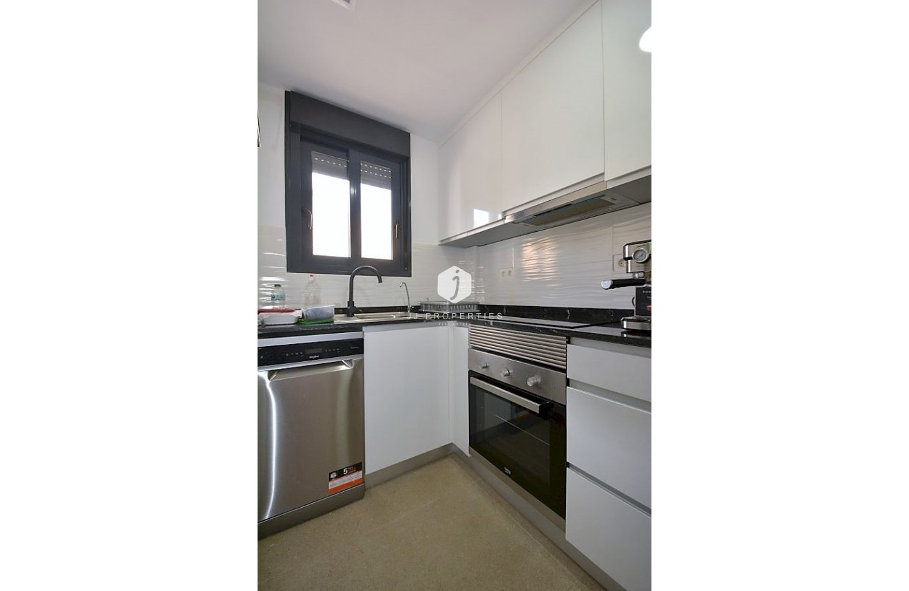 Tweedehands - duplex -
Guardamar del Segura - Costa Blanca