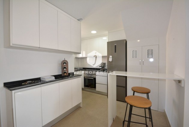 Tweedehands - duplex -
Guardamar del Segura - Costa Blanca