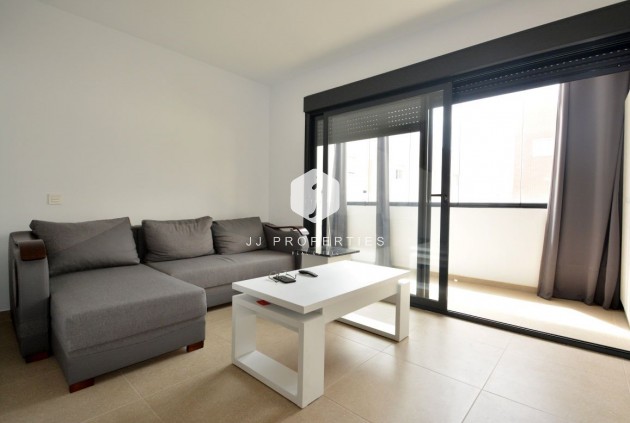 Tweedehands - duplex -
Guardamar del Segura - Costa Blanca