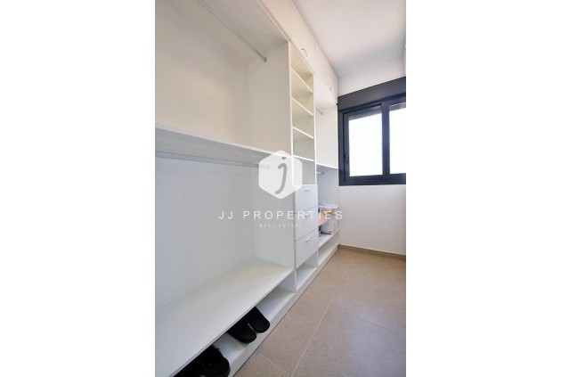 Tweedehands - duplex -
Guardamar del Segura - Costa Blanca