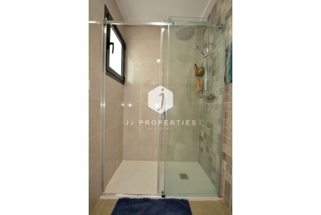 Tweedehands - duplex -
Guardamar del Segura - Costa Blanca