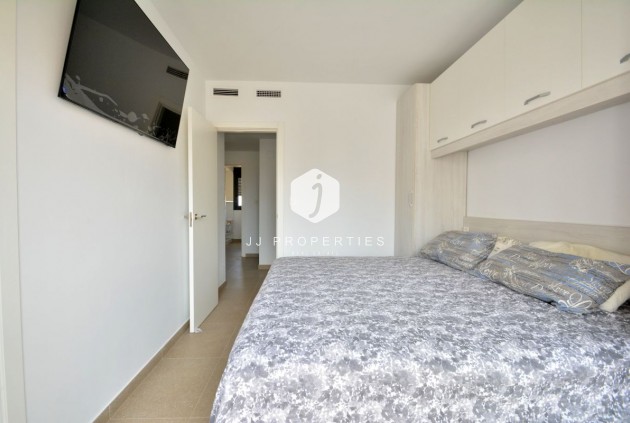 Tweedehands - duplex -
Guardamar del Segura - Costa Blanca