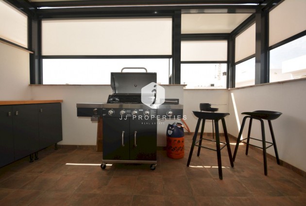 Tweedehands - duplex -
Guardamar del Segura - Costa Blanca