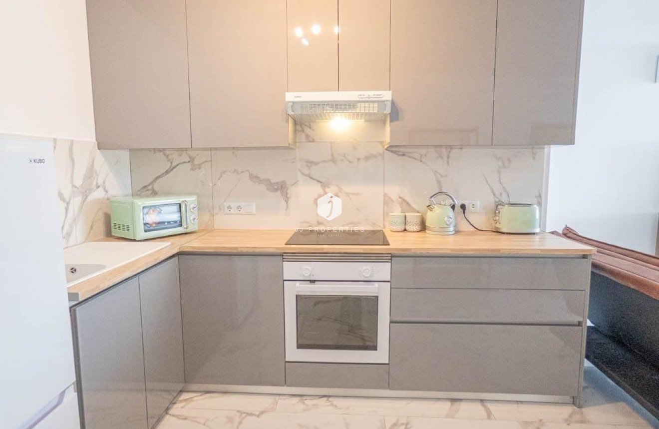 Tweedehands - Appartement / flat -
Orihuela Costa - Villamartín