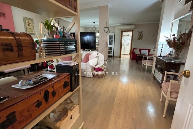 Tweedehands - Villa -
Los Montesinos - Costa Blanca