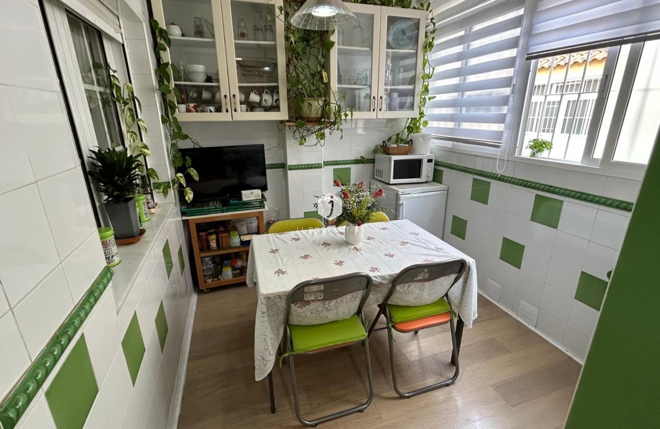 Tweedehands - Villa -
Los Montesinos - Costa Blanca