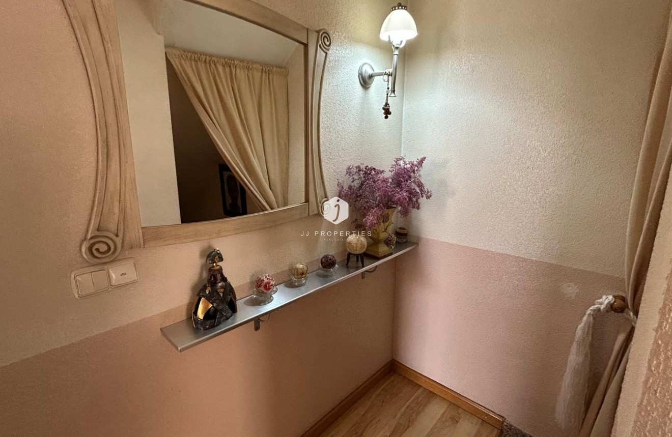 Tweedehands - Villa -
Los Montesinos - Costa Blanca