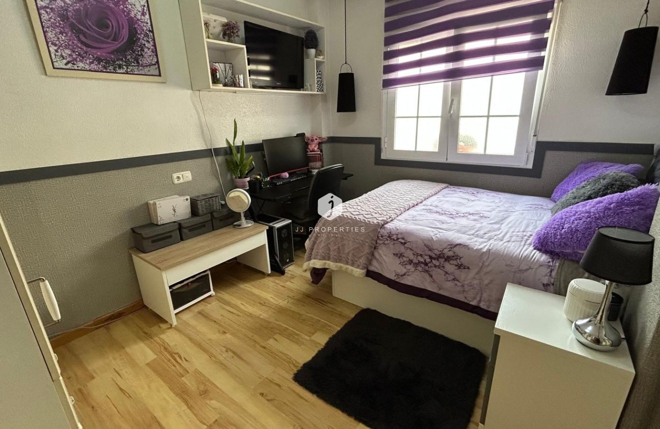 Tweedehands - Villa -
Los Montesinos - Costa Blanca