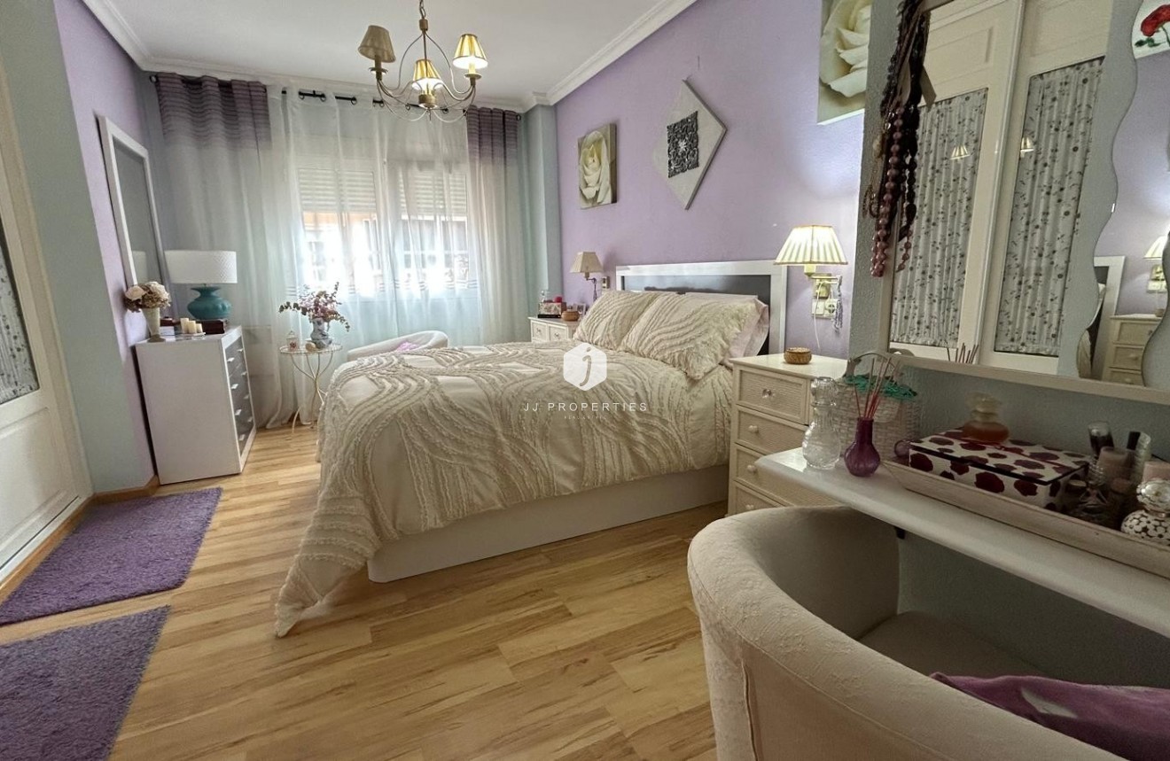 Tweedehands - Villa -
Los Montesinos - Costa Blanca