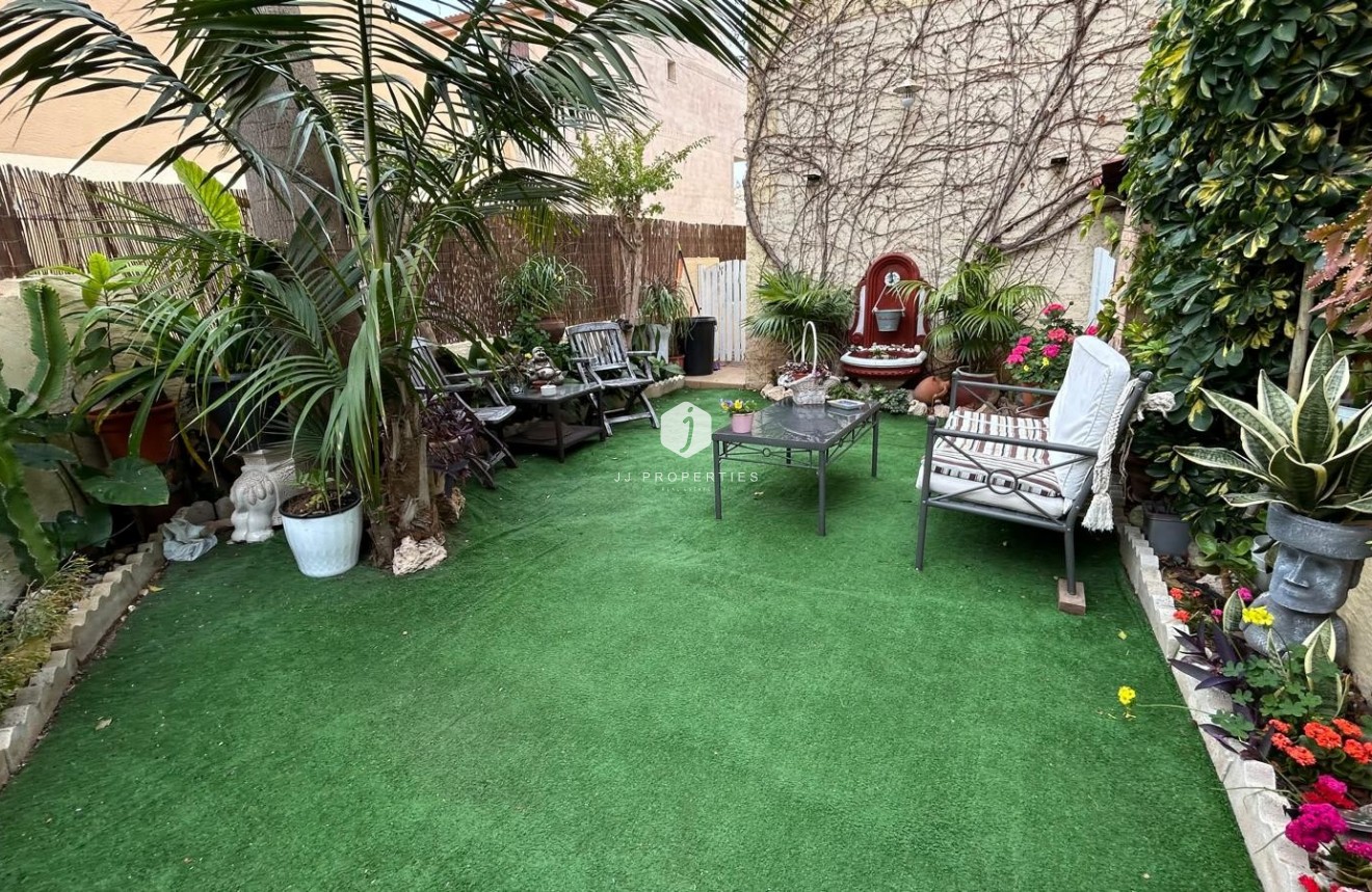 Tweedehands - Villa -
Los Montesinos - Costa Blanca