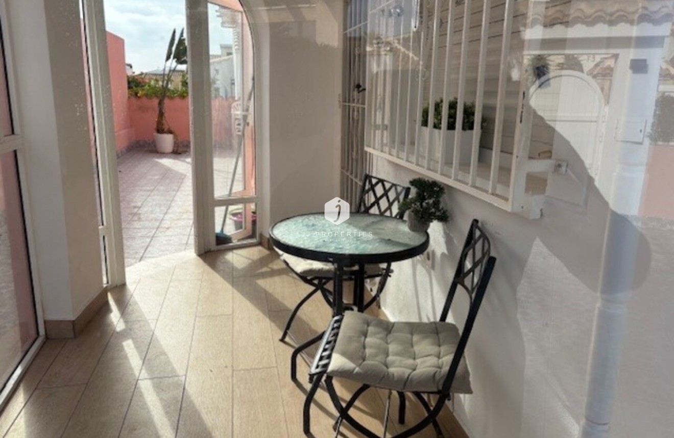 Tweedehands - Villa -
Playa Flamenca - Costa Blanca