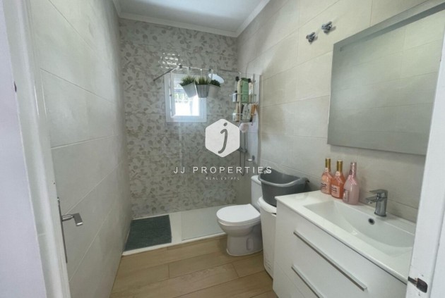 Tweedehands - Villa -
Playa Flamenca - Costa Blanca