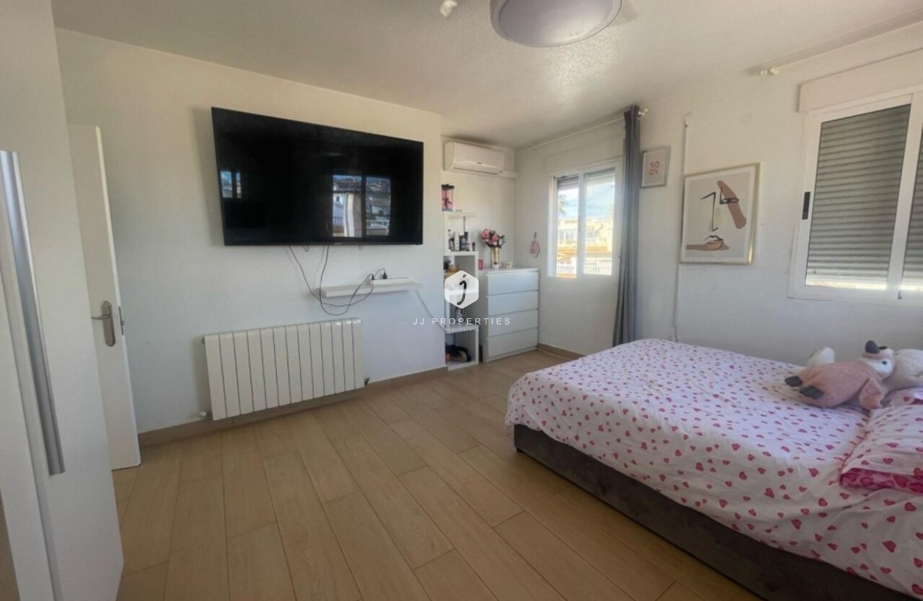 Tweedehands - Villa -
Playa Flamenca - Costa Blanca