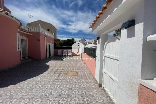 Tweedehands - Villa -
Playa Flamenca - Costa Blanca