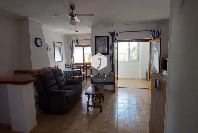 Tweedehands - Appartement / flat -
Torrevieja - Punta prima