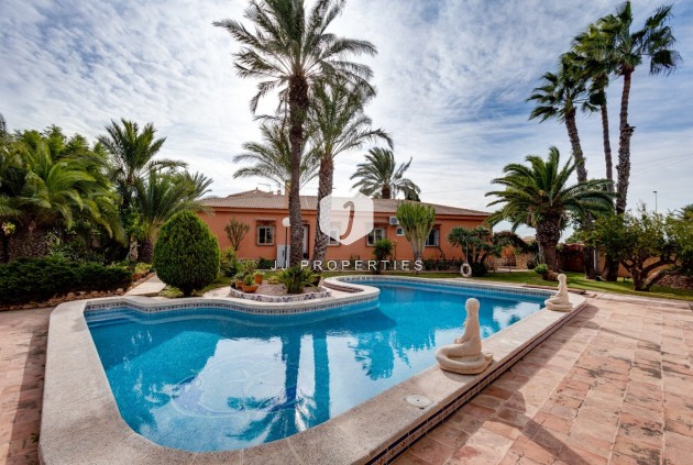 Tweedehands - Villa -
Torrevieja - San luis