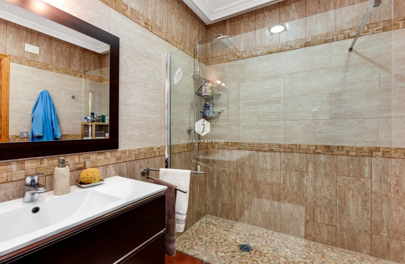 Tweedehands - Villa -
Torrevieja - San luis