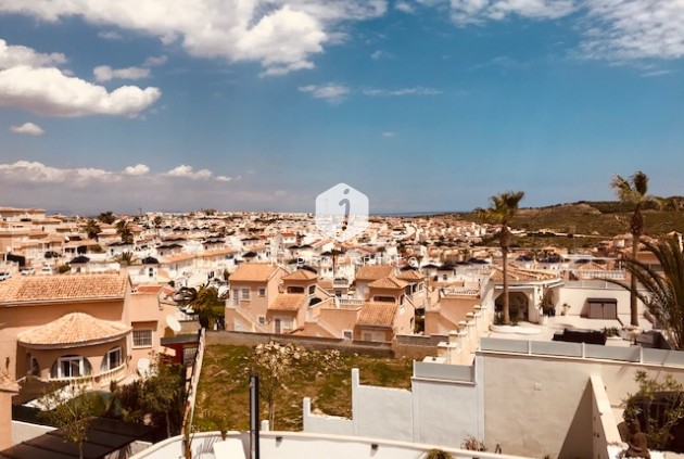 Tweedehands - Villa -
Ciudad Quesada - Costa Blanca