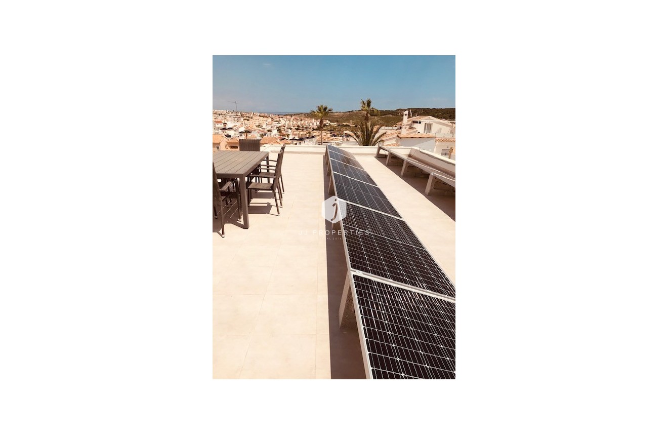 Tweedehands - Villa -
Ciudad Quesada - Costa Blanca