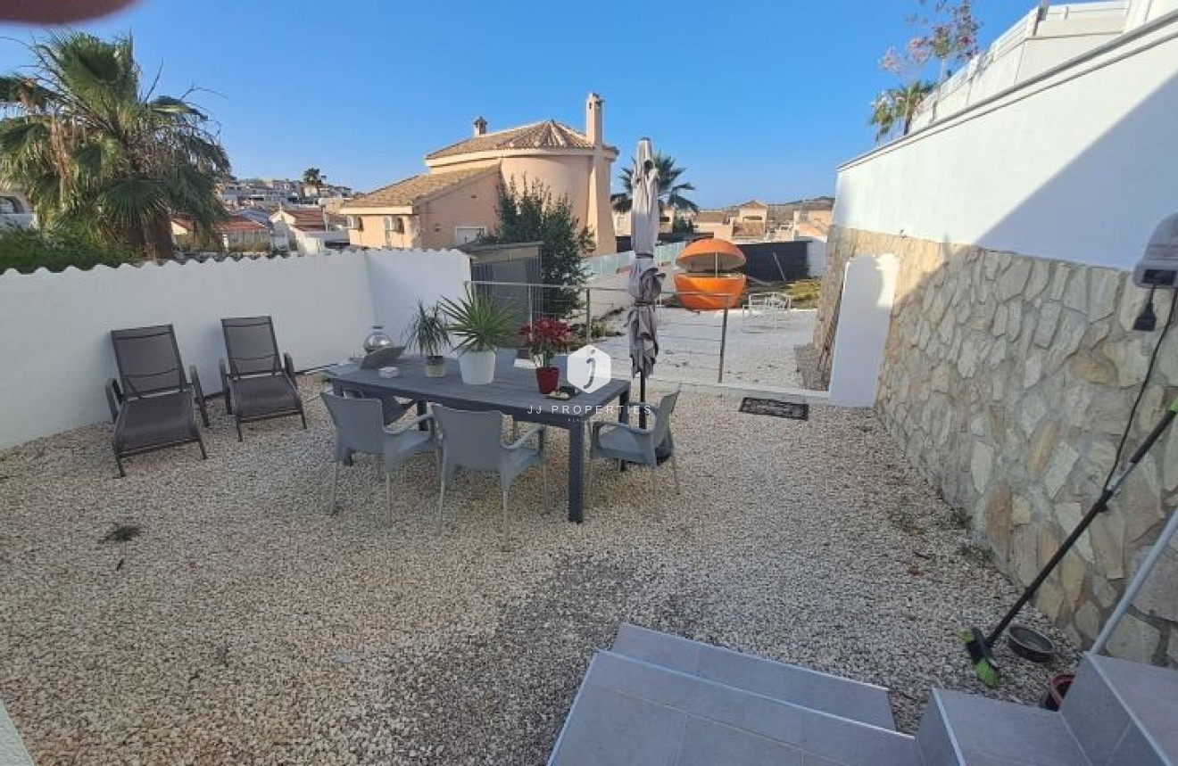 Tweedehands - Villa -
Ciudad Quesada - Costa Blanca