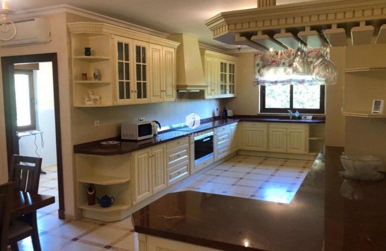 Tweedehands - Villa -
Orihuela Costa - Costa Blanca