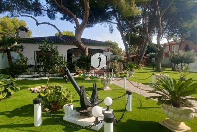 Tweedehands - Villa -
Orihuela Costa - Costa Blanca