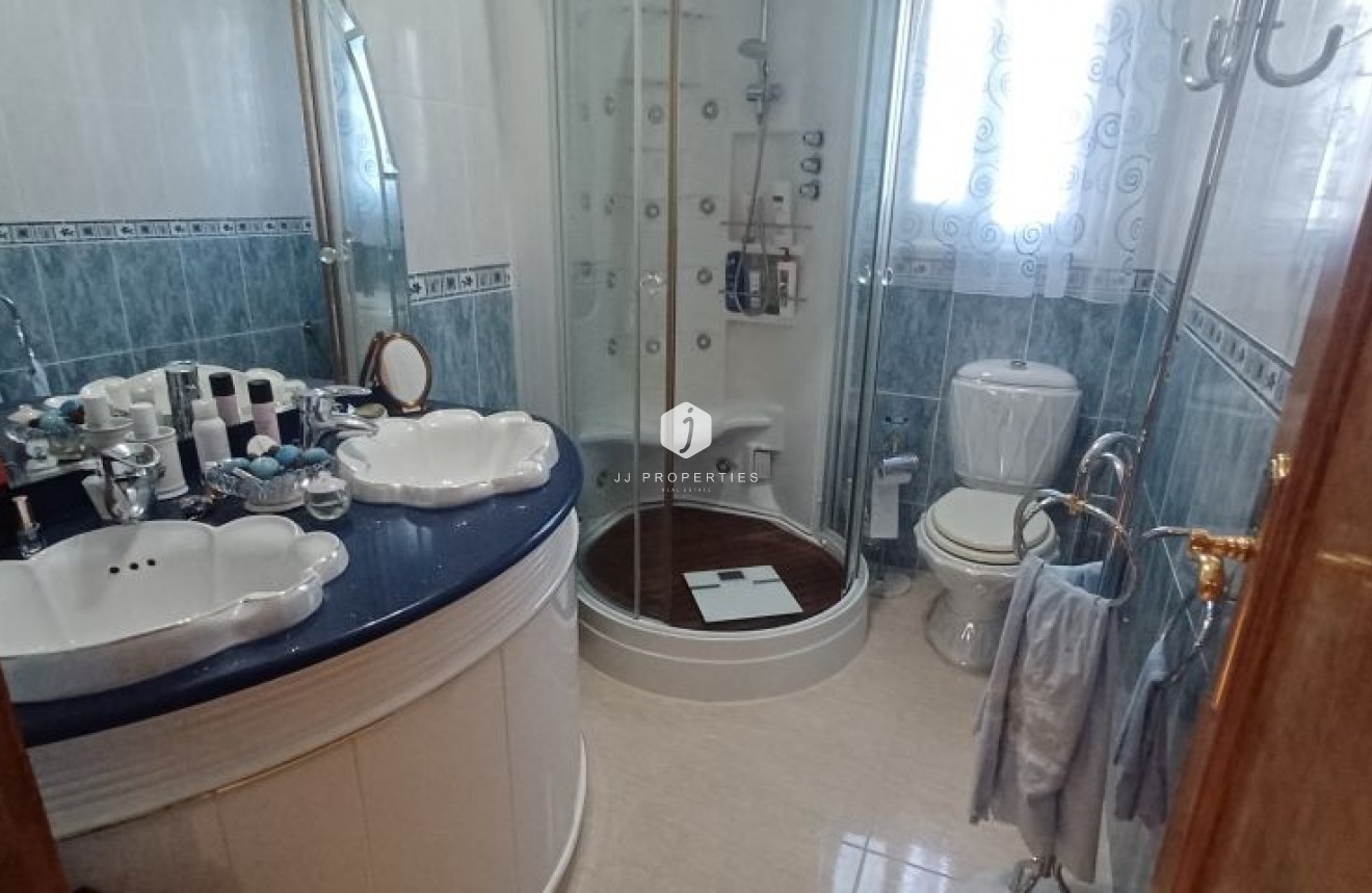 Tweedehands - Villa -
Orihuela Costa - Costa Blanca