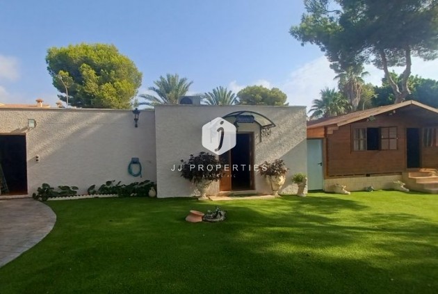 Tweedehands - Villa -
Orihuela Costa - Costa Blanca