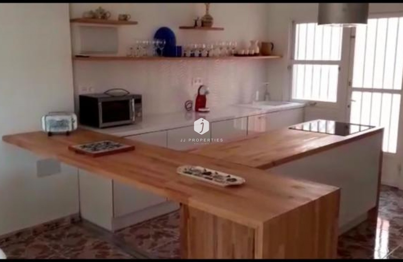 Tweedehands - Villa -
Torrevieja - Costa Blanca