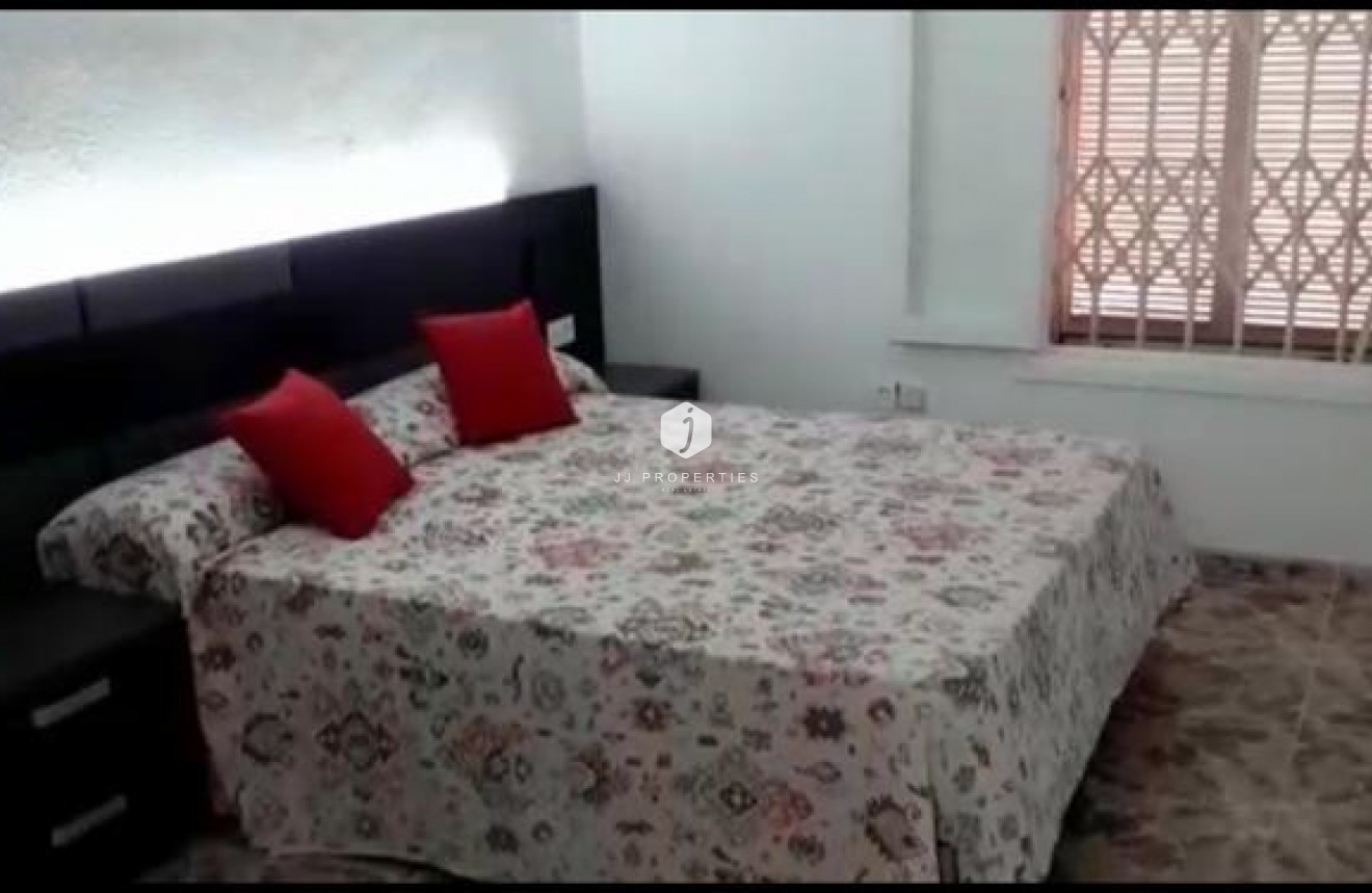 Tweedehands - Villa -
Torrevieja - Costa Blanca