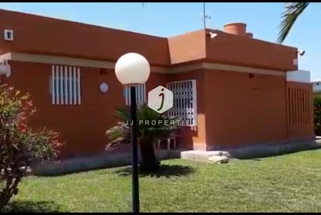 Tweedehands - Villa -
Torrevieja - Costa Blanca